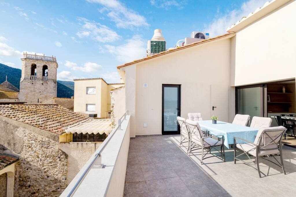 Photo of Outdoor in Besalu
