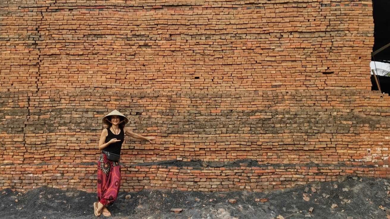 Photo of Others in Giong Trom