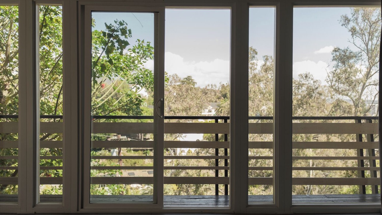 Photo of Patio Balcony in Hollywood Heights