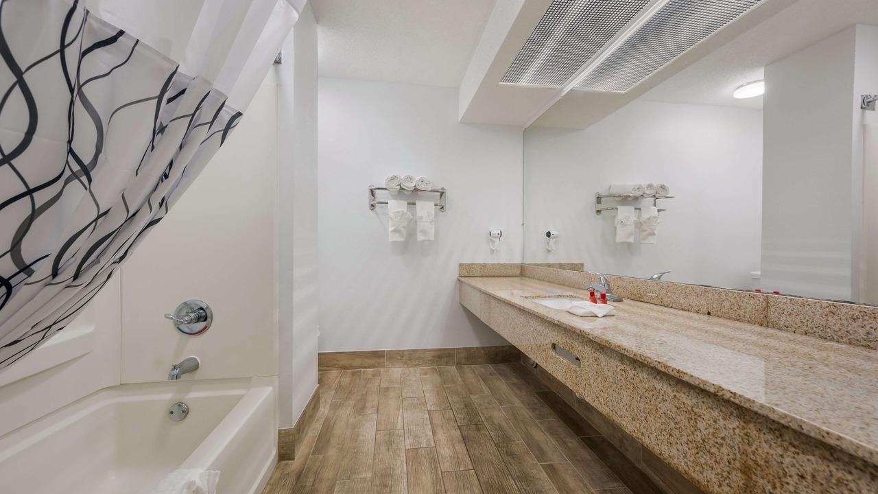 Photo of Bathroom in Tuscaloosa