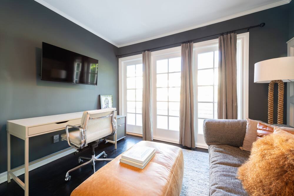 Photo of Bedroom in Silver Lake