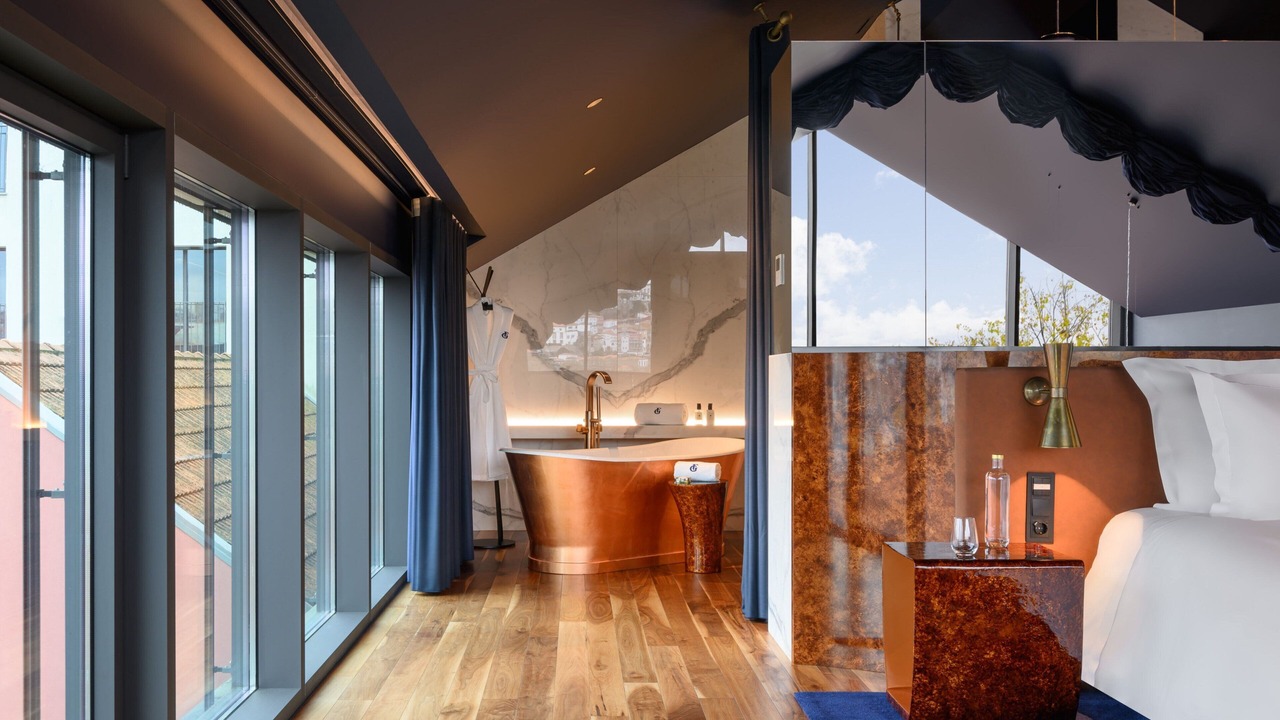 Photo of Bedroom in Santa Marinha
