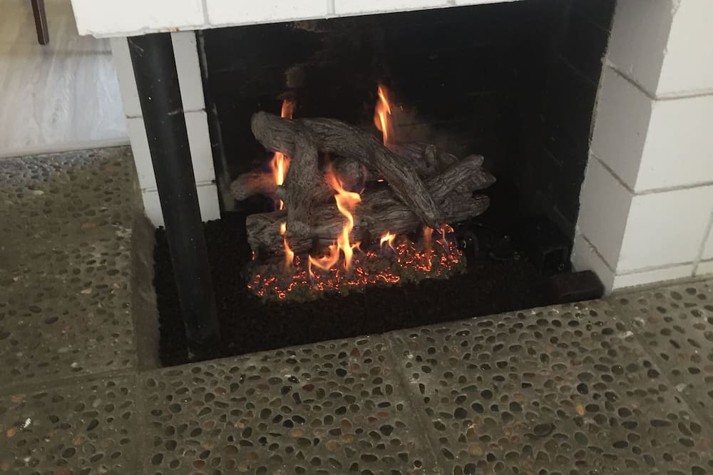 Photo of Livingroom in Costa Mesa