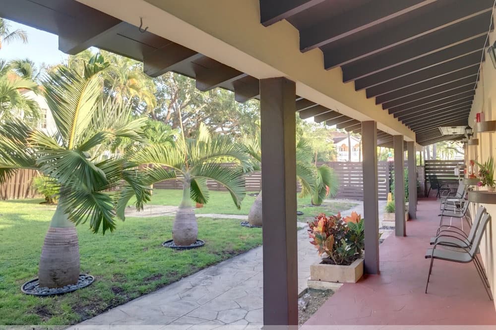 Photo of Outdoor in Coral Ridge
