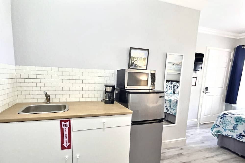 Photo of Kitchen in Coral Ridge