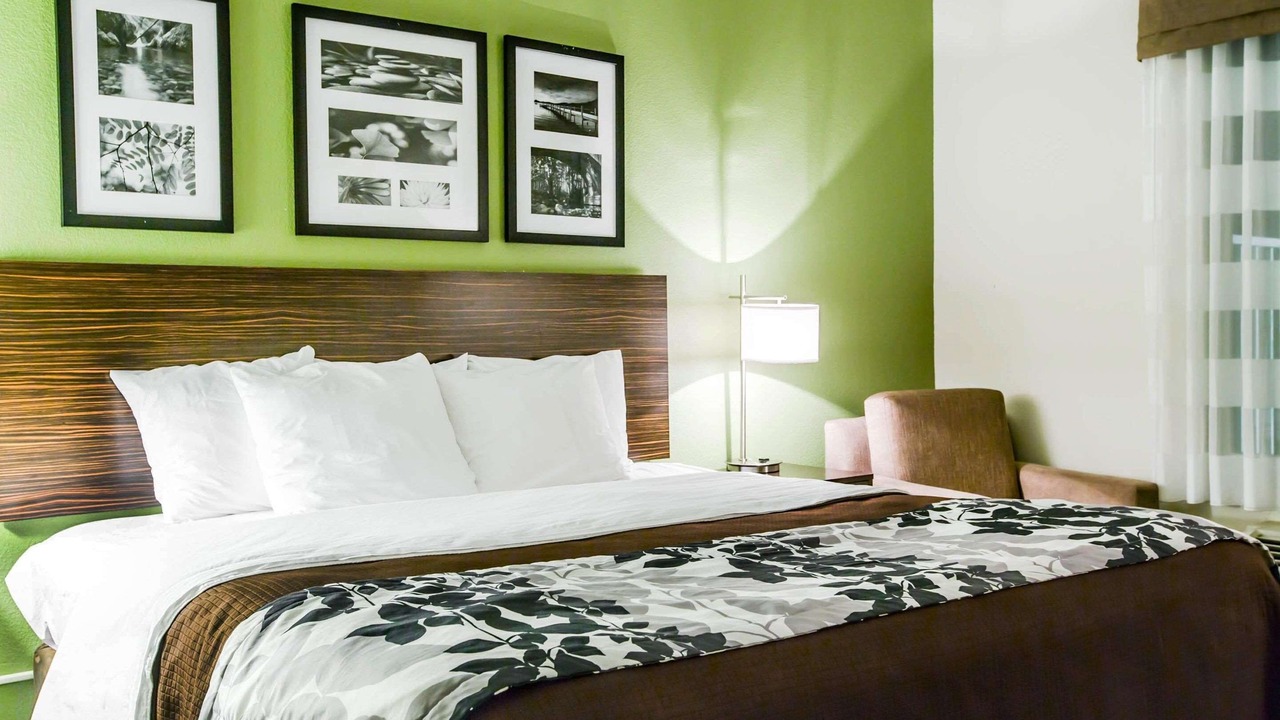 Photo of Bedroom in Marion