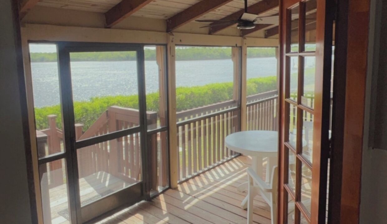 Photo of Patio Balcony in Everglades City