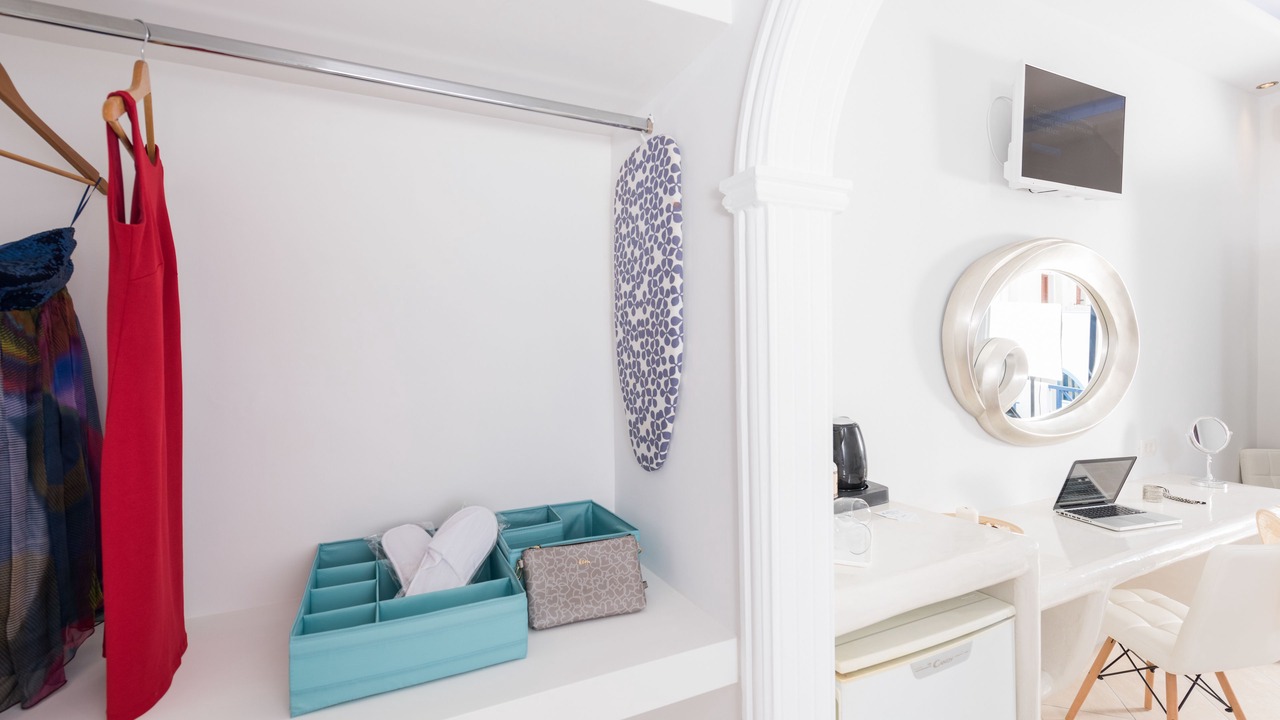 Photo of Bedroom in Perissa