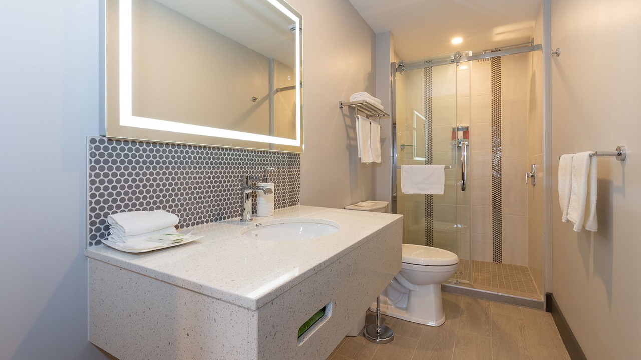 Photo of Bathroom in Riviere-du-Loup Regional County Municipality