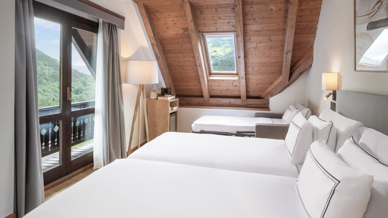 Photo of Bedroom in Tredos