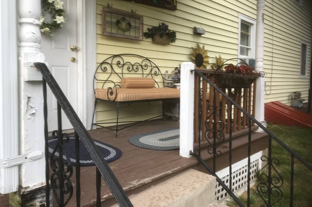 Photo of Bedroom in Warwick