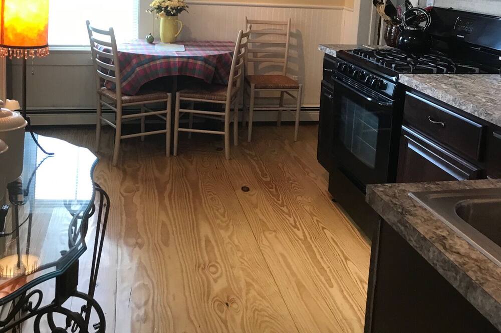 Photo of Bedroom in Warwick