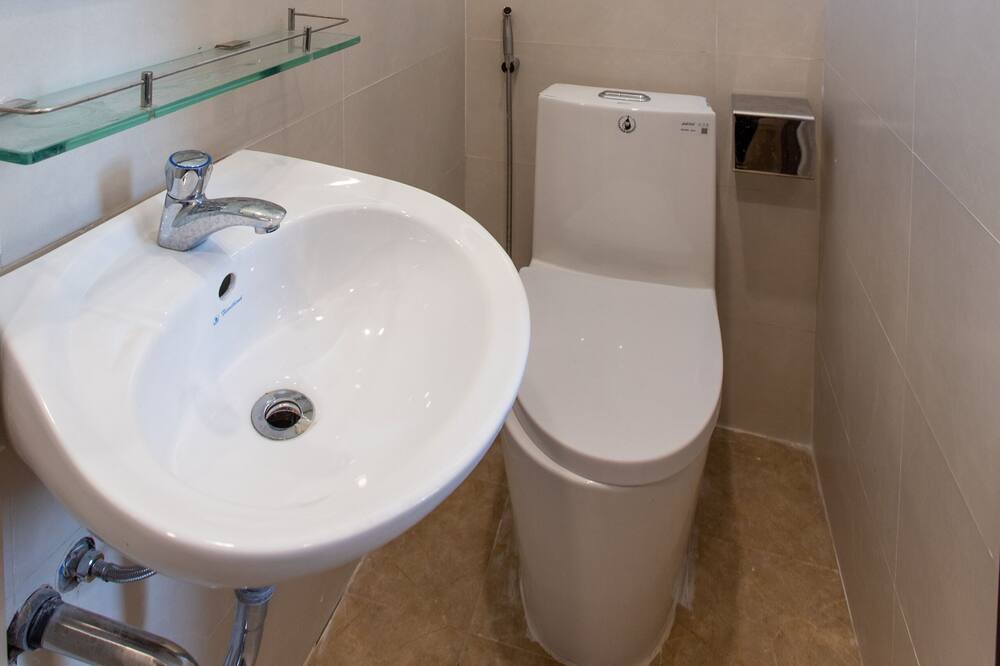 Photo of Bathroom in An Hai Đong