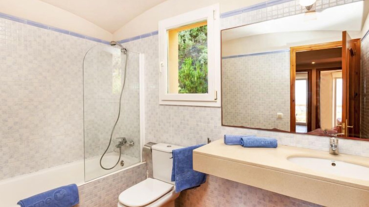 Photo of Bathroom in Begur