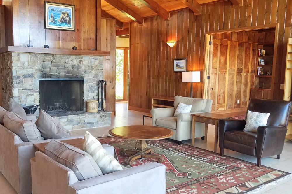 Photo of Livingroom in Caspar