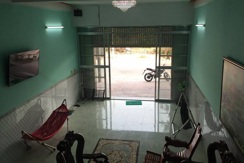 Photo of Livingroom in Phong Dien