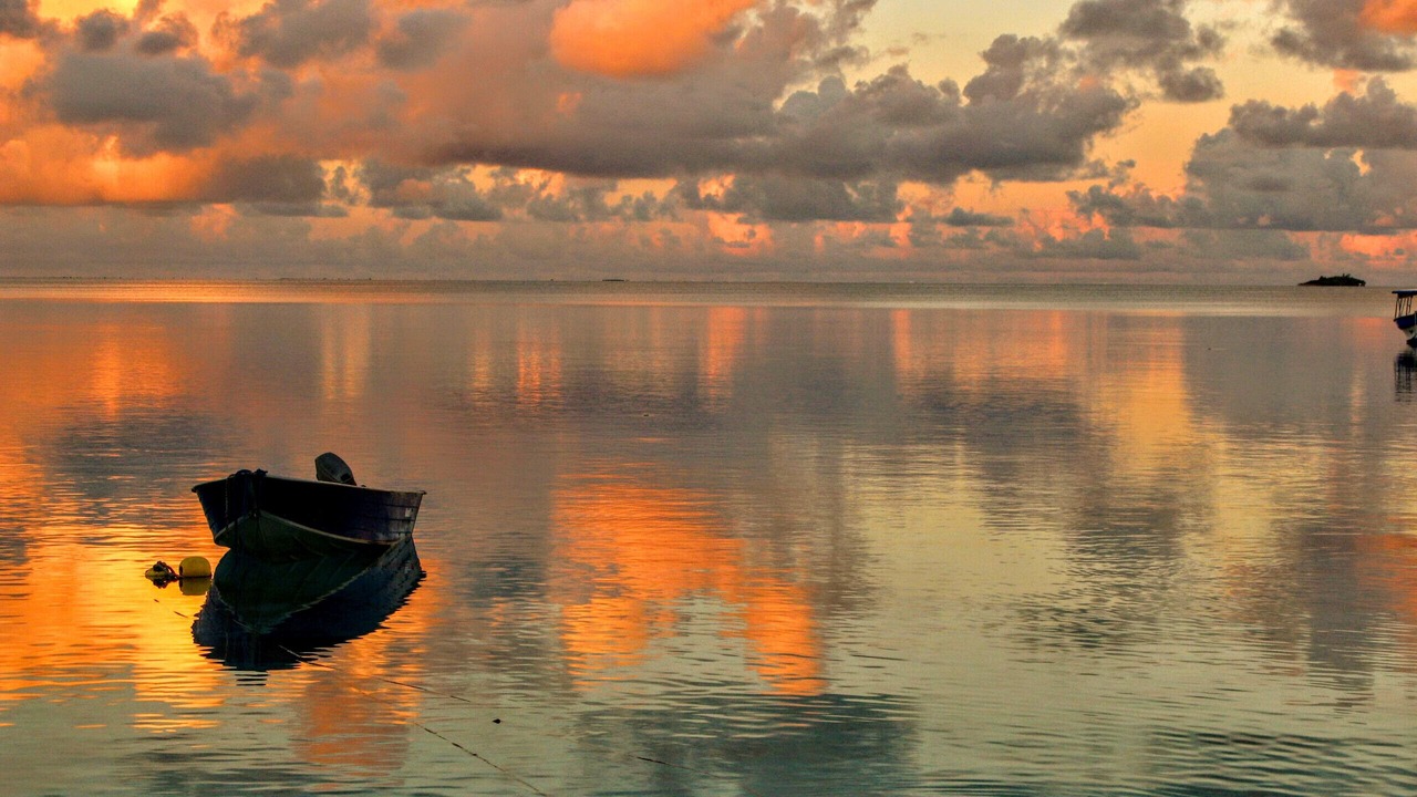 Photo of Others in Fakarava