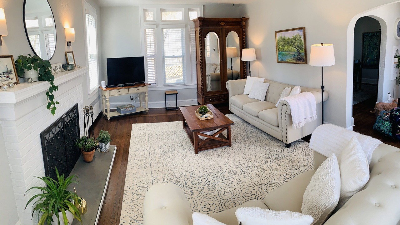 Photo of Livingroom in Highland Falls