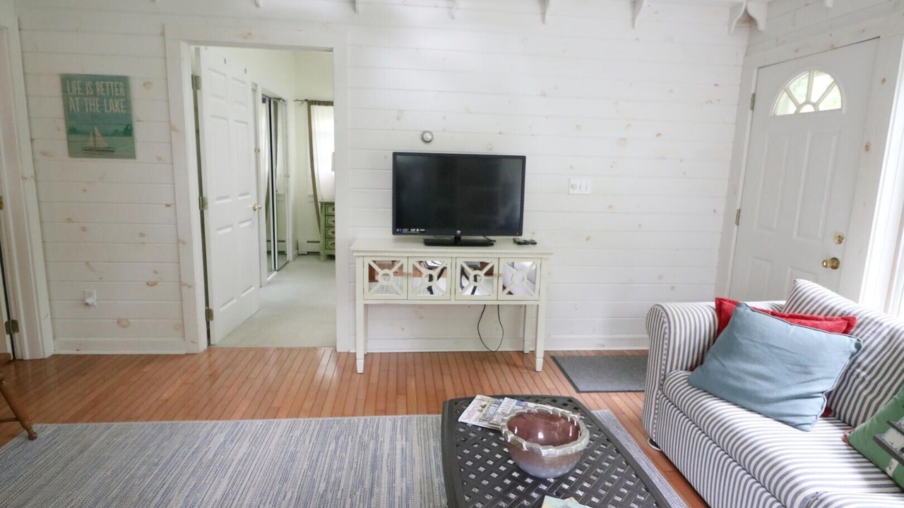 Photo of Livingroom in Chautauqua
