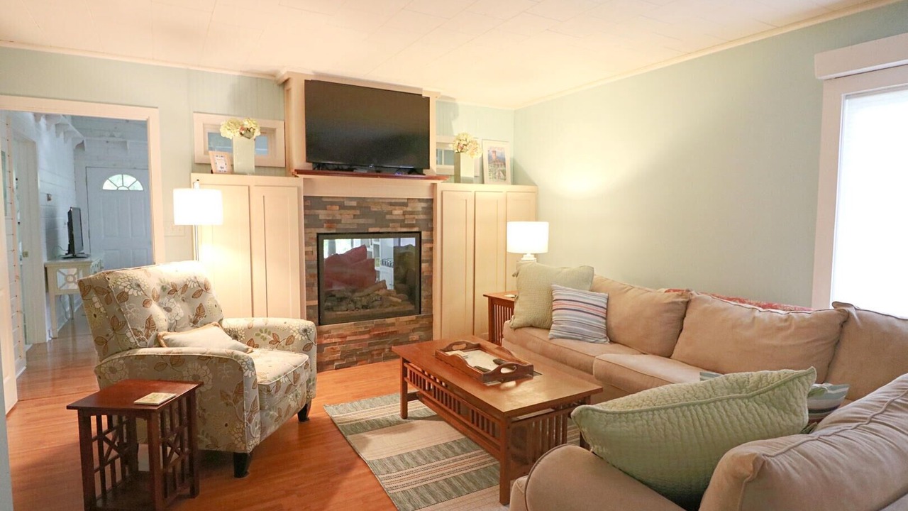 Photo of Livingroom in Chautauqua