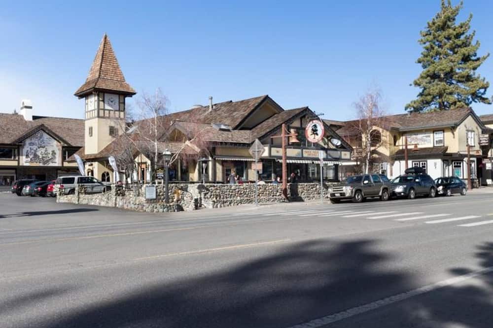 Photo of Outdoor in Tahoe Sierra Estates