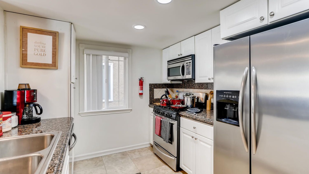 Photo of Kitchen in Santa Ana Heights
