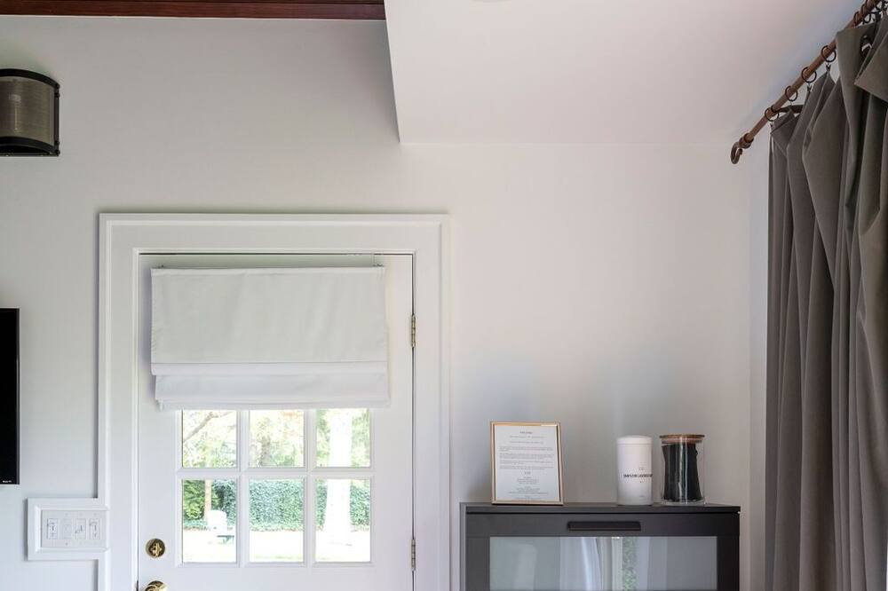 Photo of Bedroom in Rumson