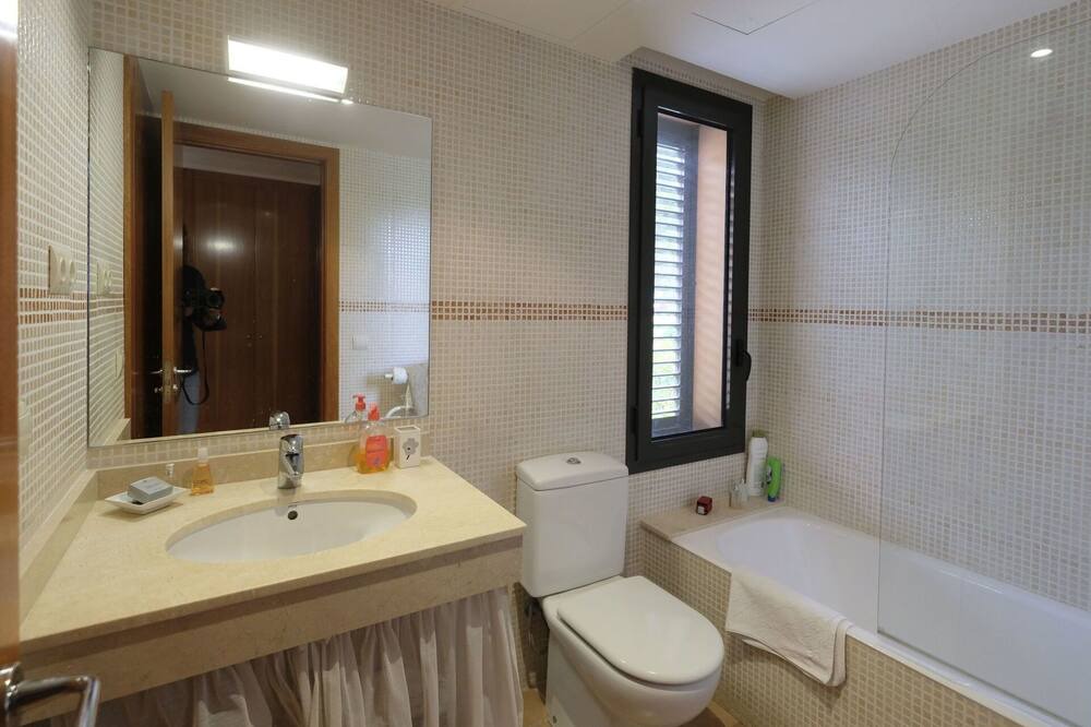 Photo of Bathroom in Bonmont Terres Noves