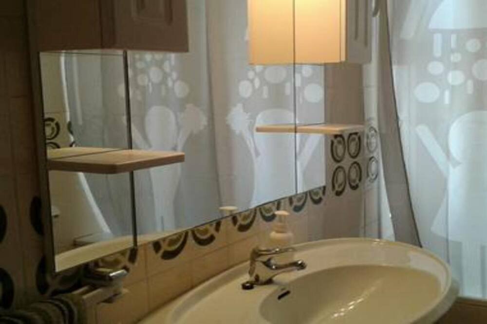 Photo of Bathroom in Cabrils