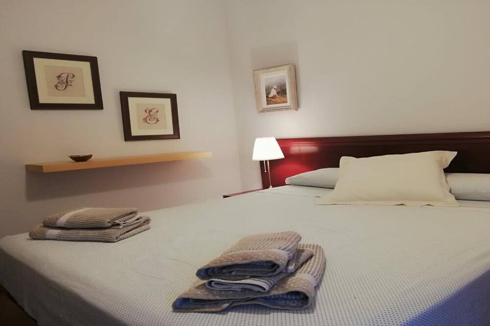 Photo of Bedroom in Cabrils