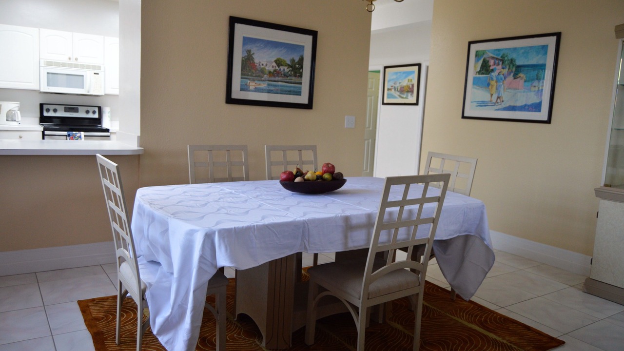 Photo of Livingroom in Bahamas Terrace