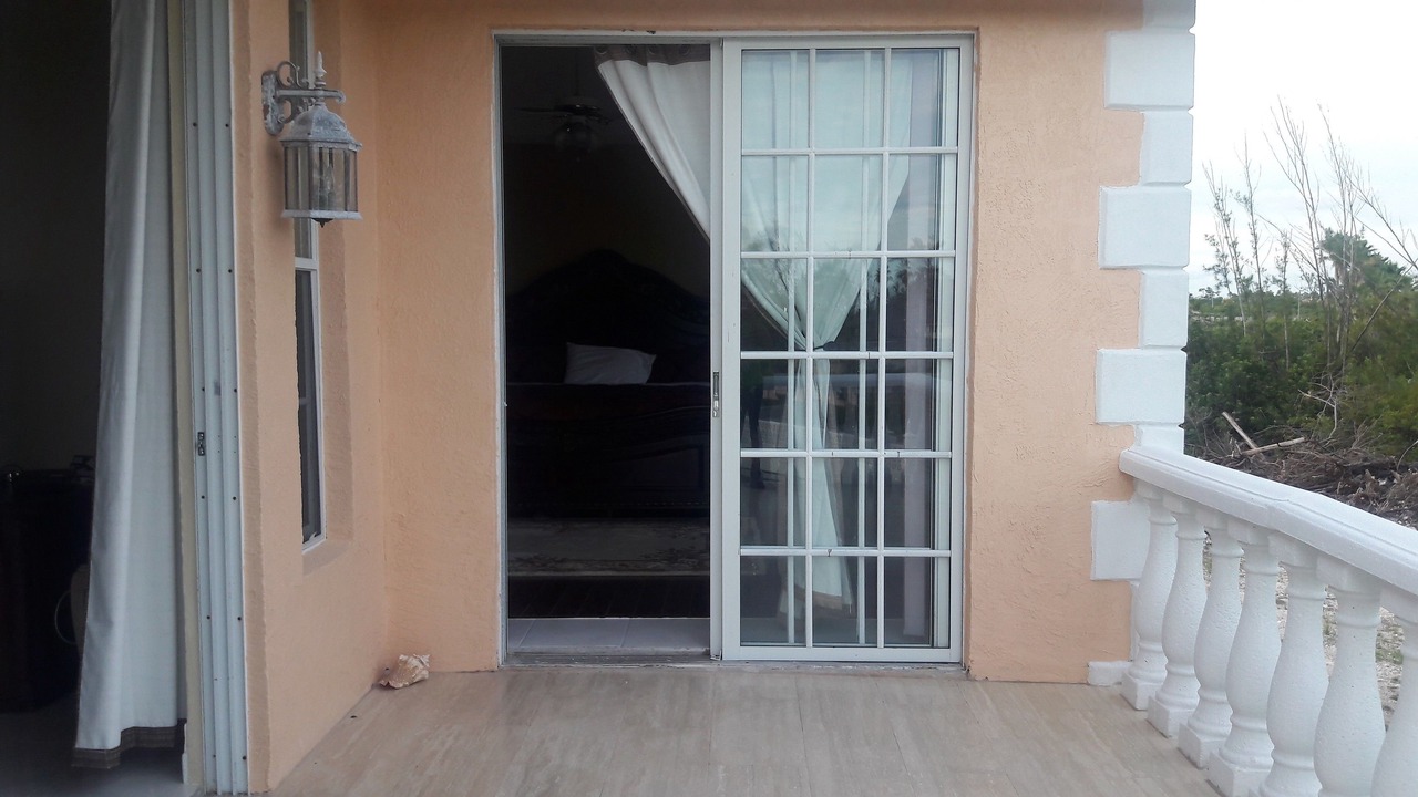 Photo of Bedroom in Bahamas Terrace