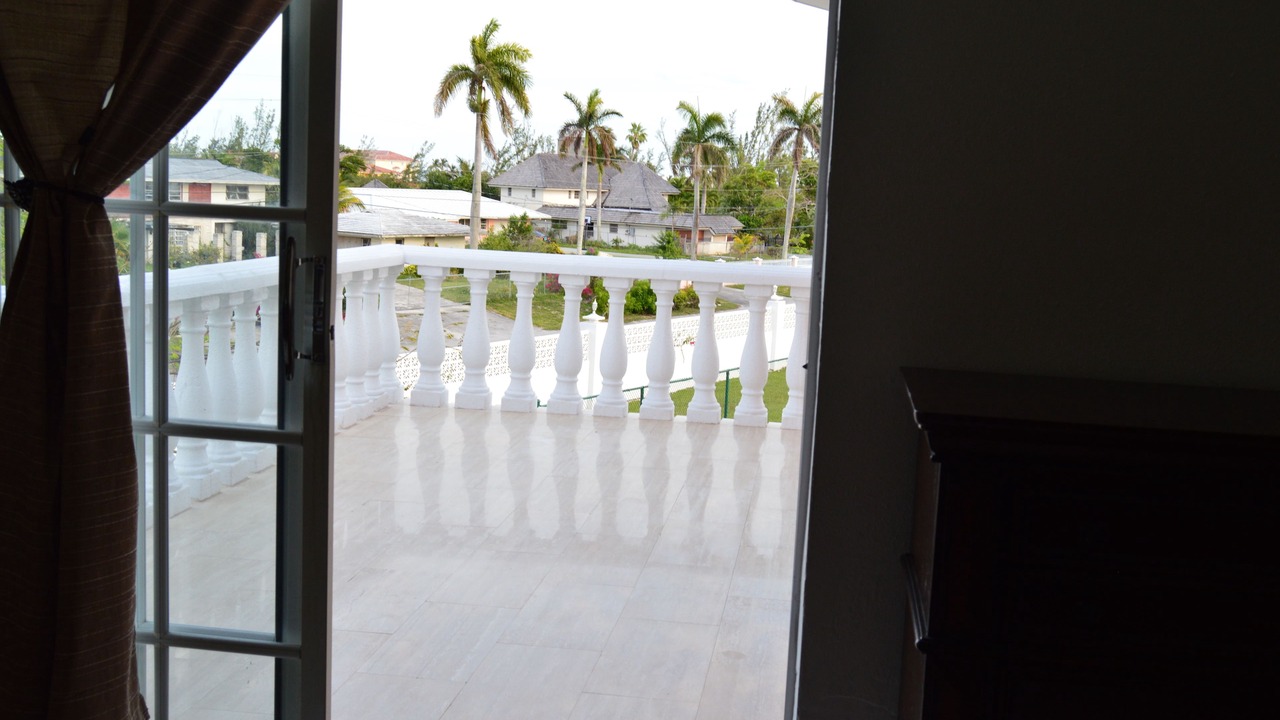 Photo of Others in Bahamas Terrace