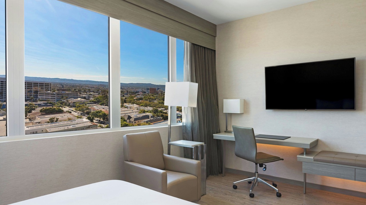 Photo of Bedroom in Carthay Circle