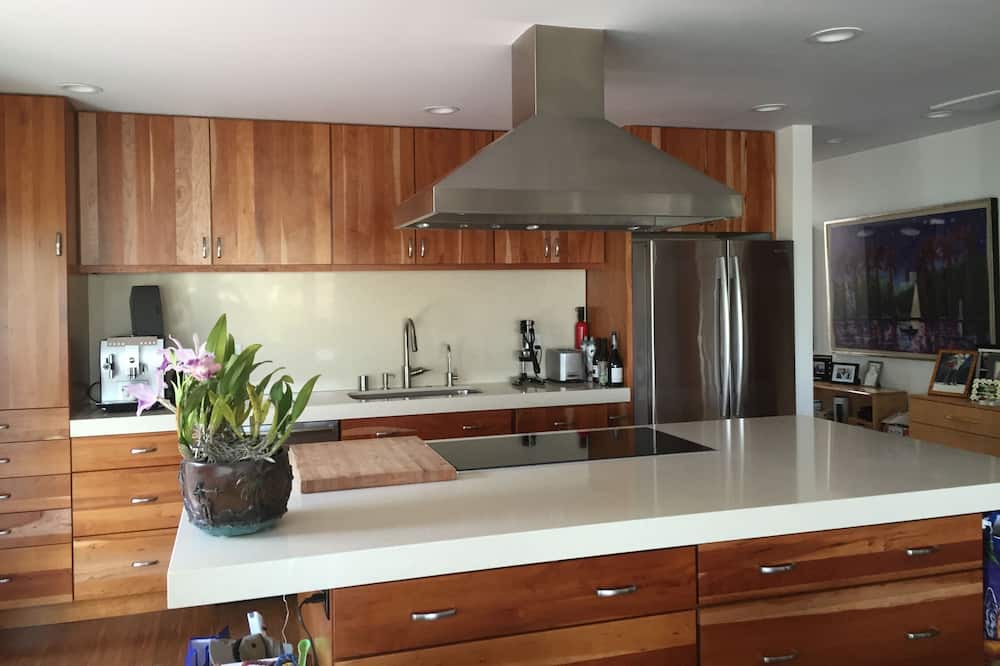 Photo of Kitchen in Los Feliz