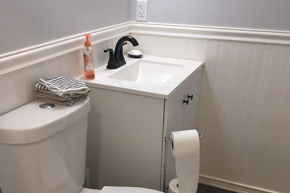 Photo of Bathroom in Nyack