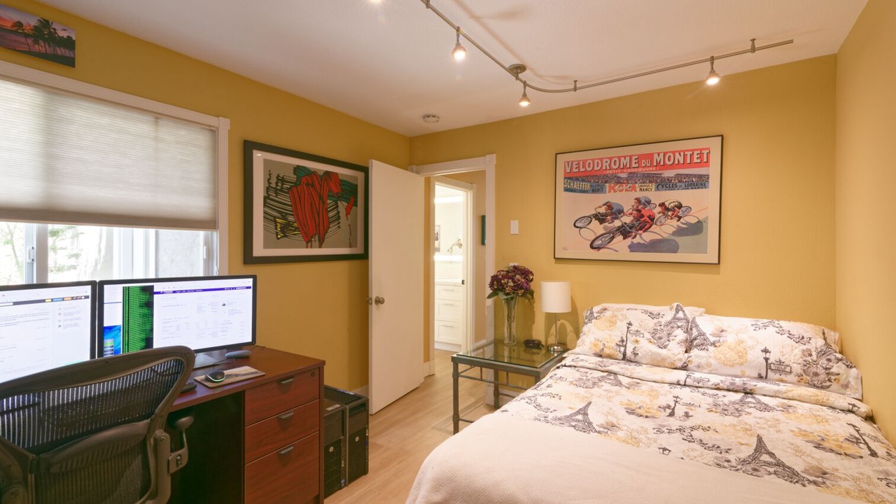 Photo of Bedroom in Almaden
