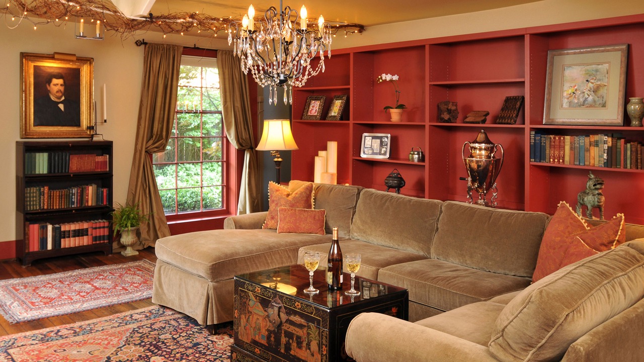 Photo of Livingroom in Bristol Hills