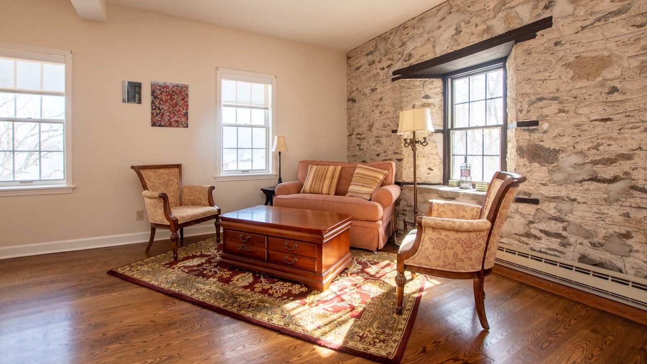 Photo of Livingroom in Holcomb