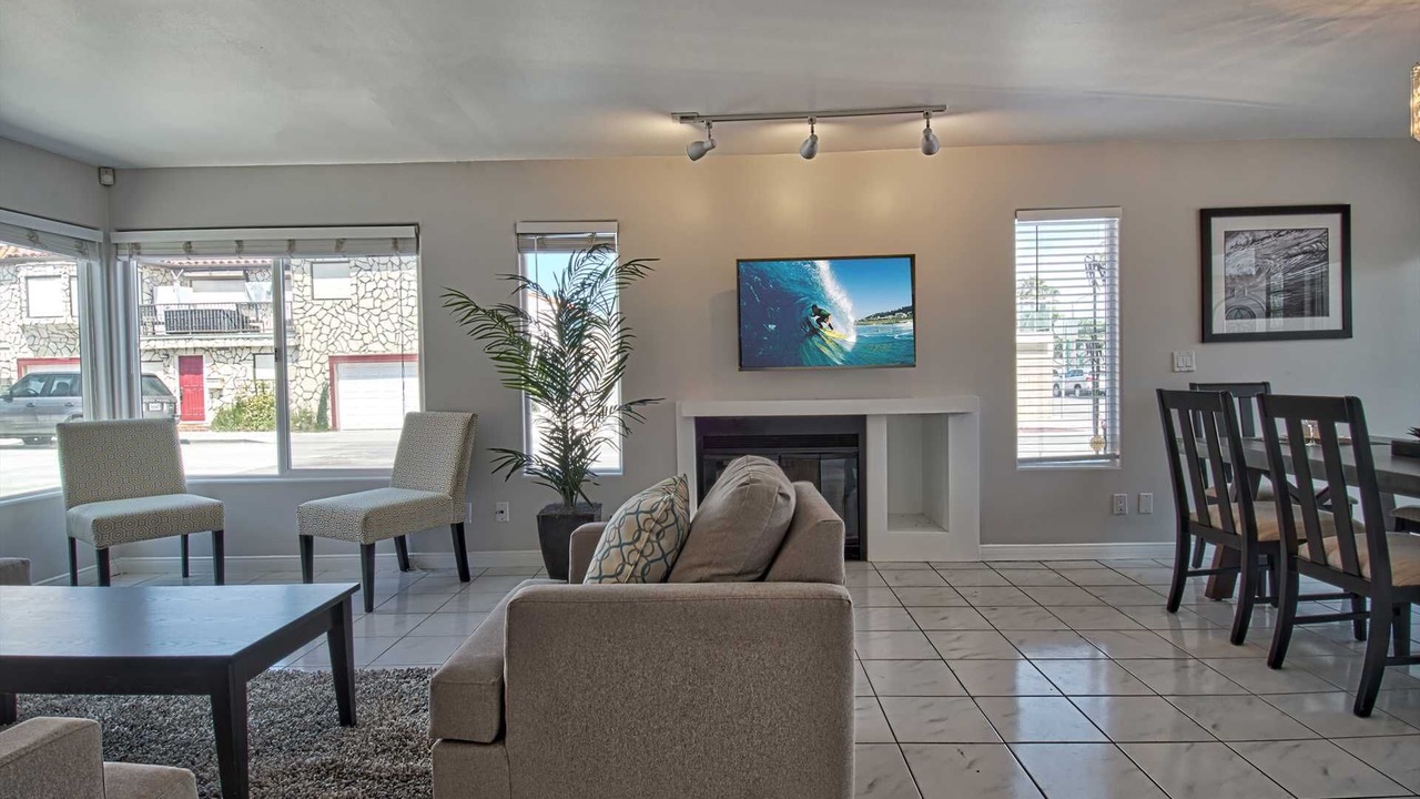Photo of Livingroom in Santa Ana Heights