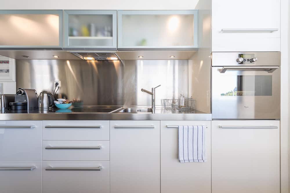Photo of Kitchen in Plaka