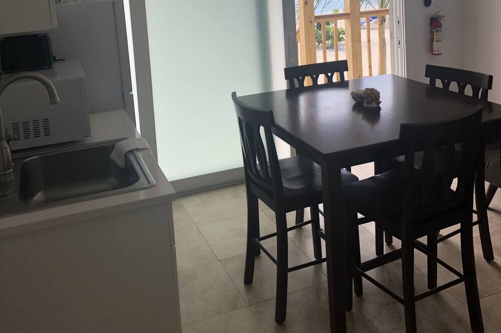 Photo of Livingroom in New Bight