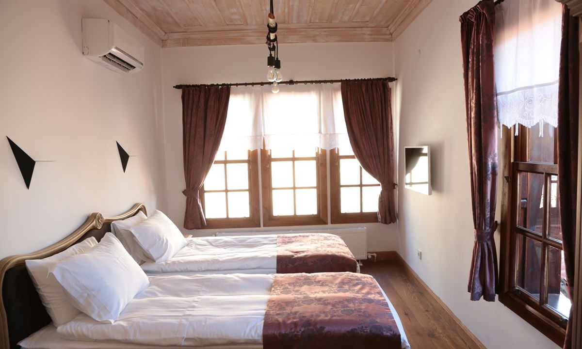 Photo of Bedroom in Egirdir