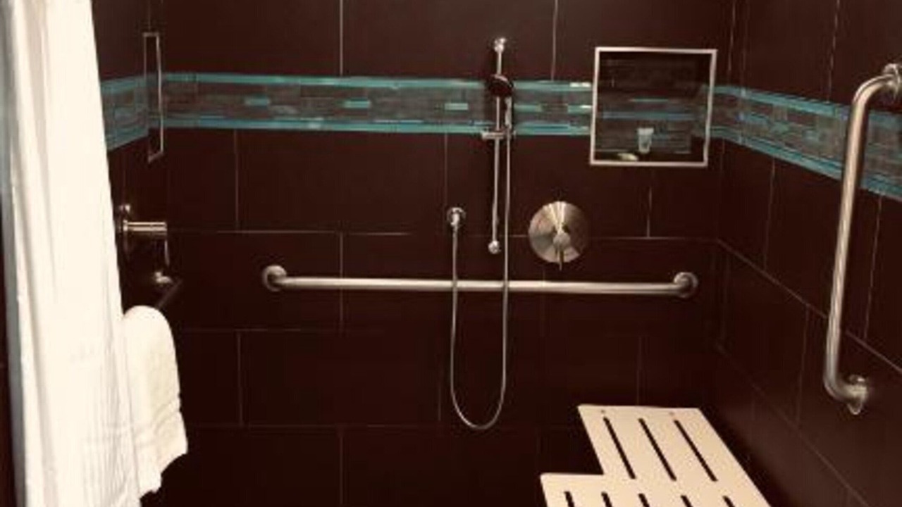 Photo of Bathroom in Silver Lake