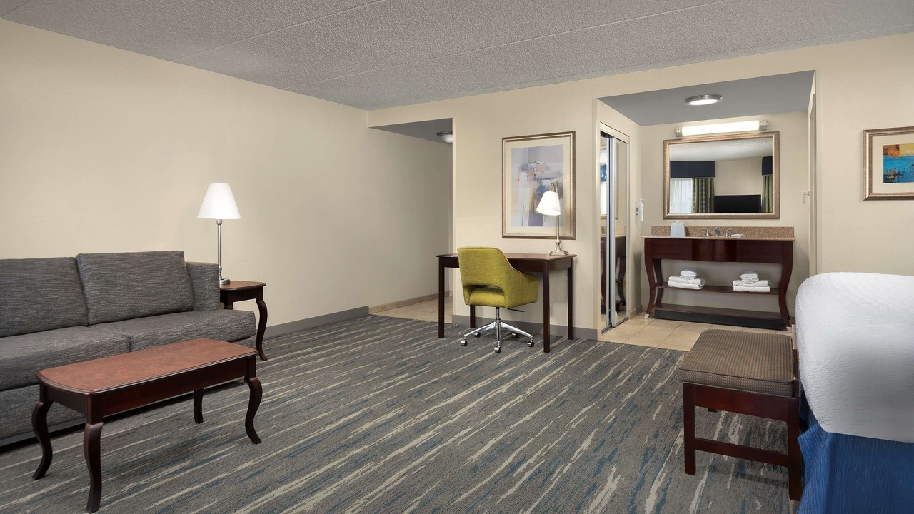 Photo of Livingroom in Bayberry