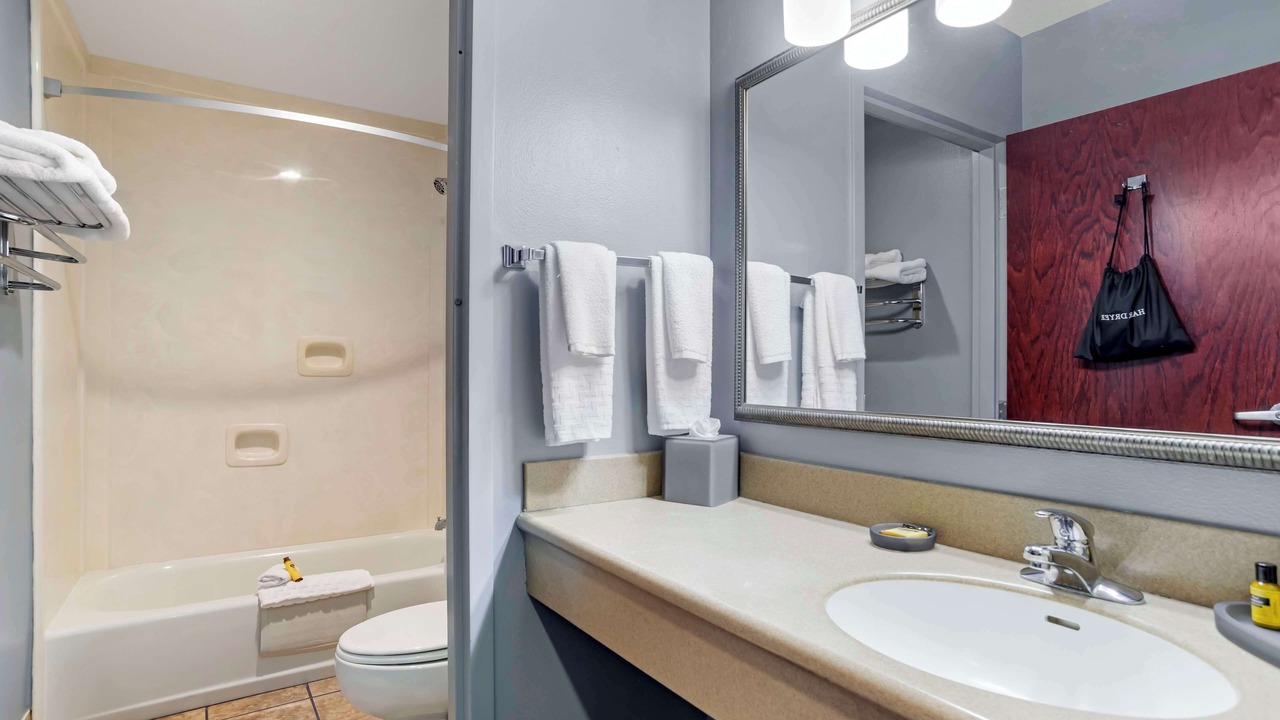 Photo of Bathroom in Demopolis