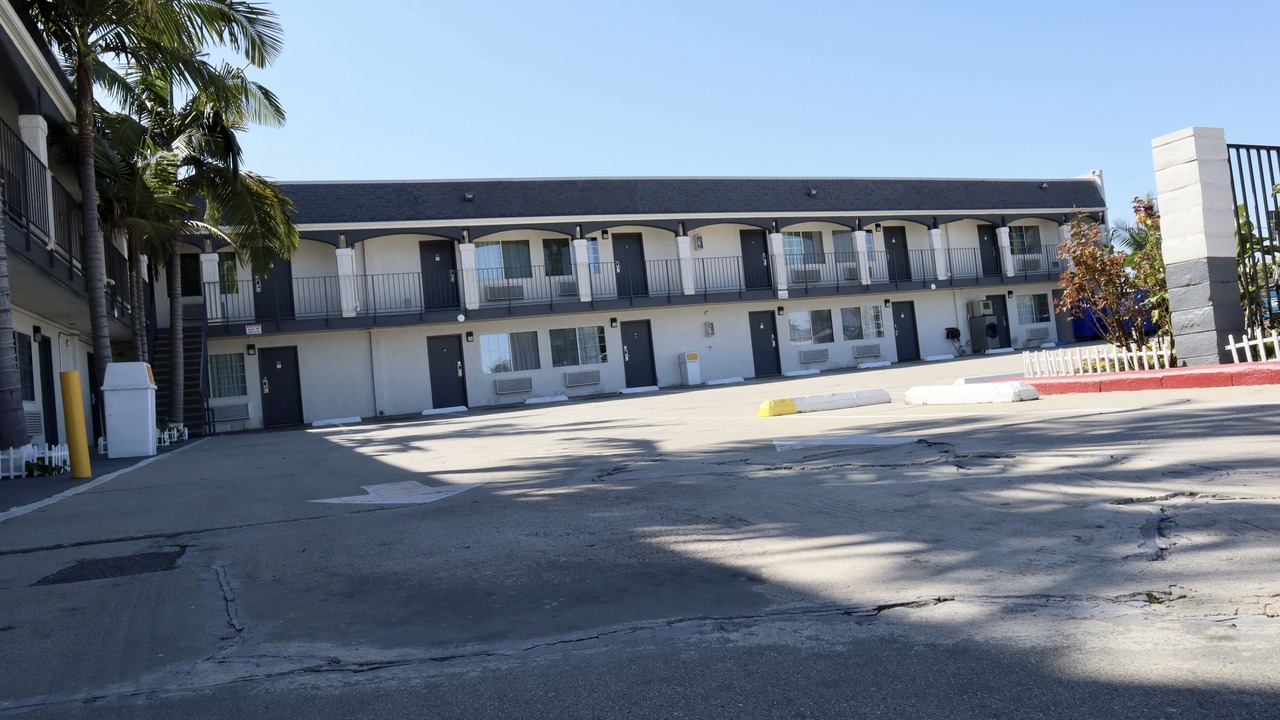 Photo of Outdoor in Bellflower