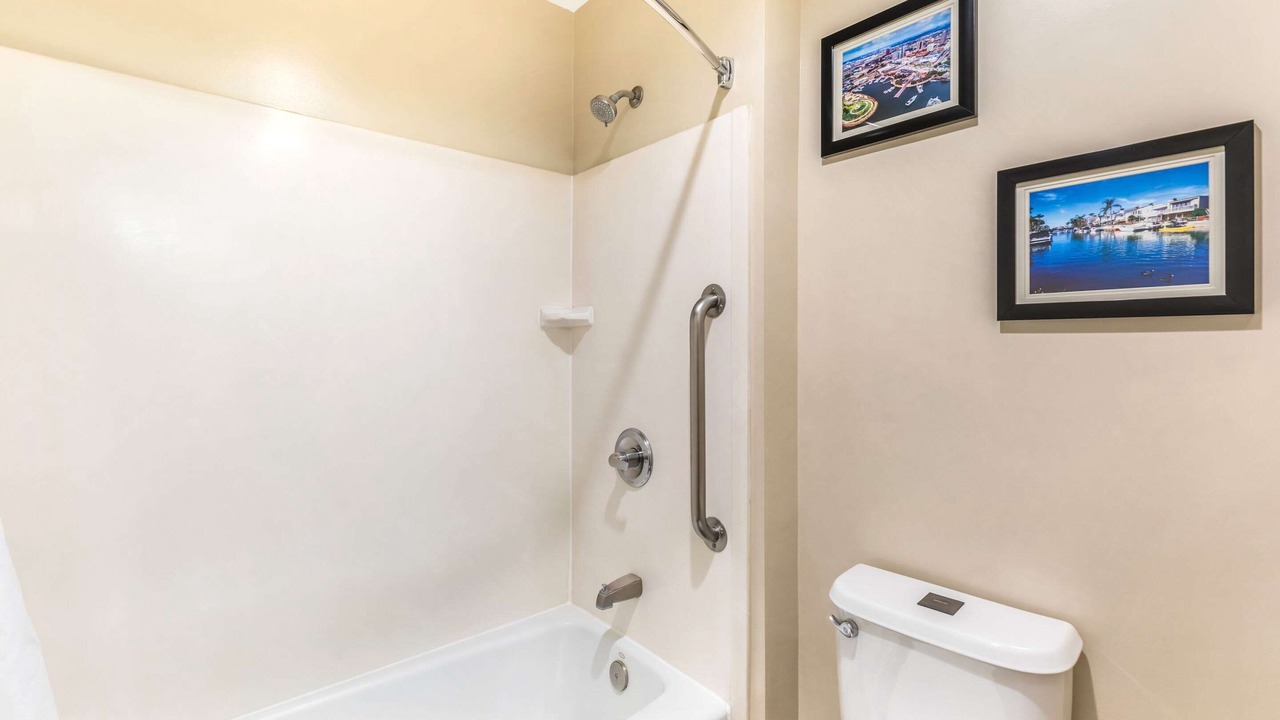 Photo of Bedroom in Monterey Park