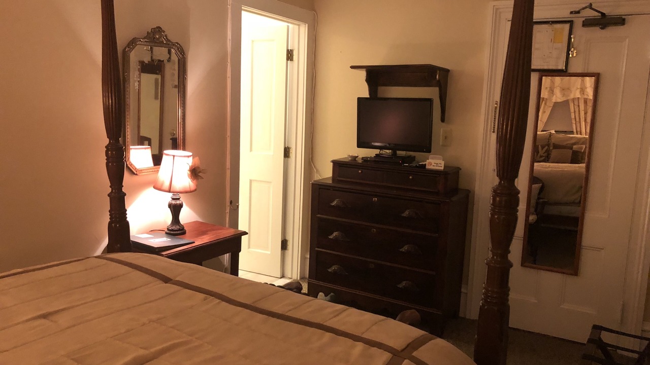 Photo of Bedroom in Vernon