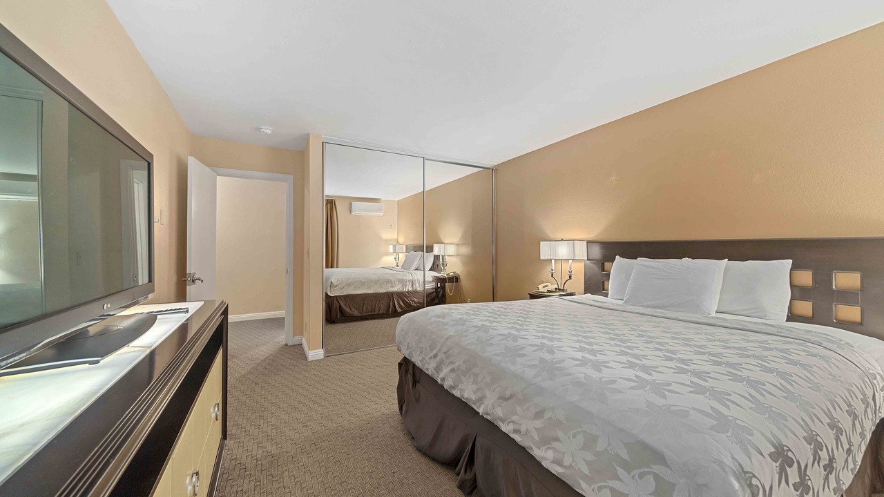 Photo of Bedroom in Northeast Anaheim